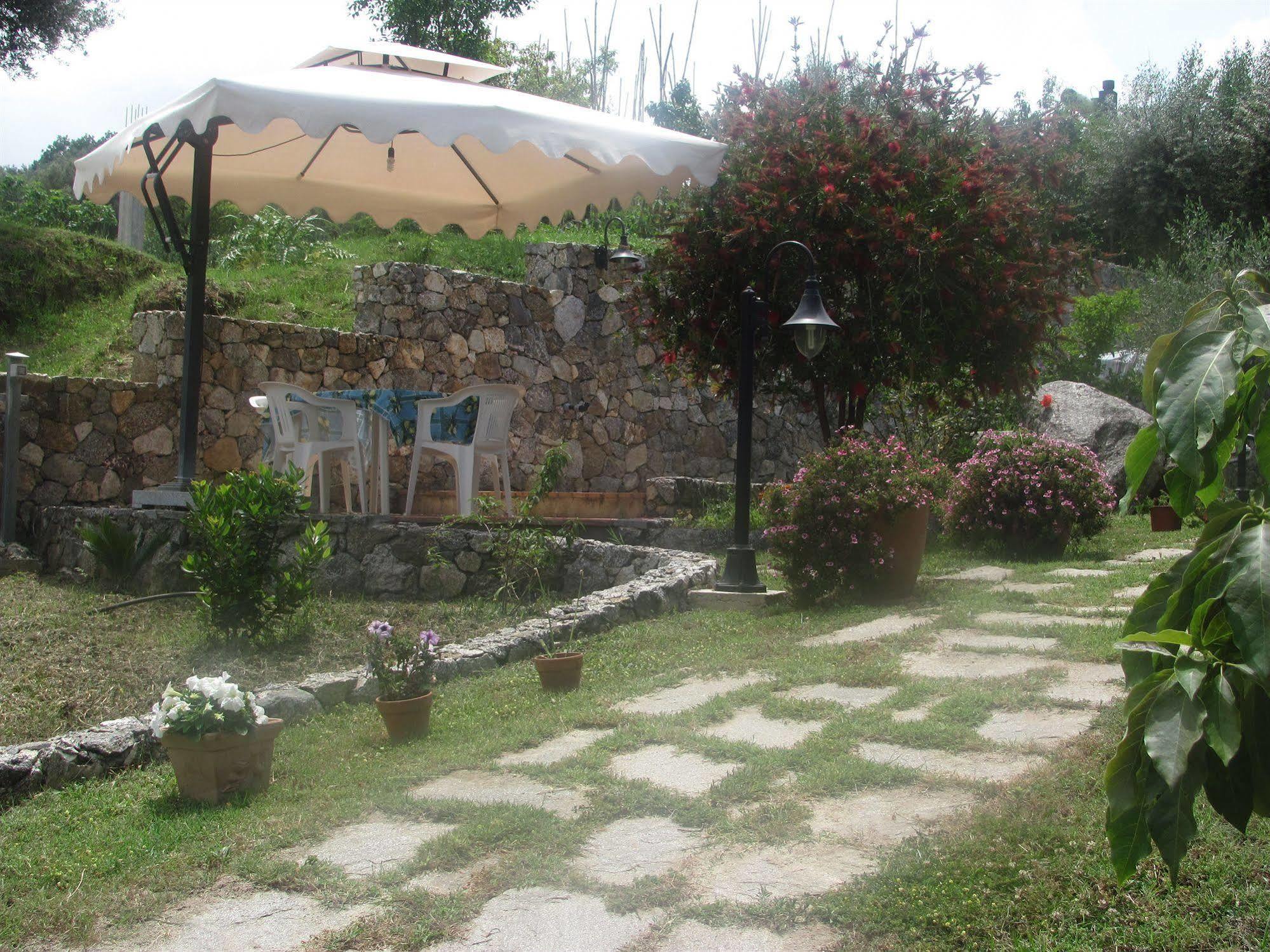B & B Korello Gasponi 外观 照片