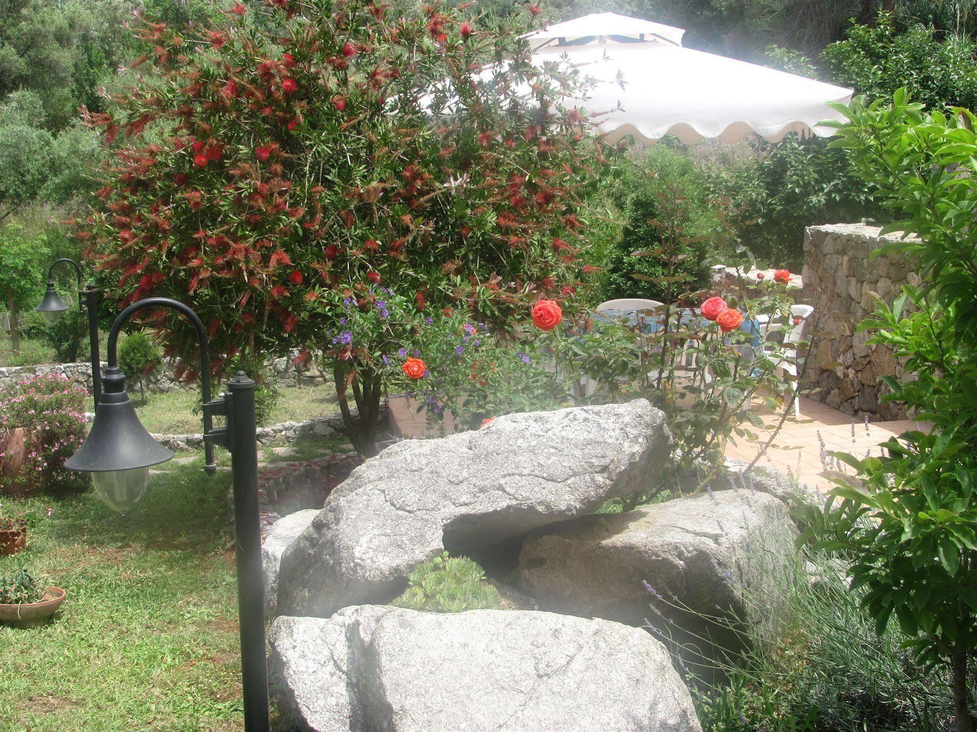 B & B Korello Gasponi 外观 照片