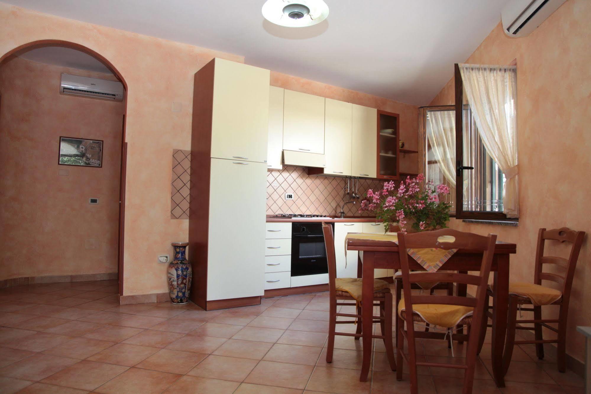 B & B Korello Gasponi 外观 照片