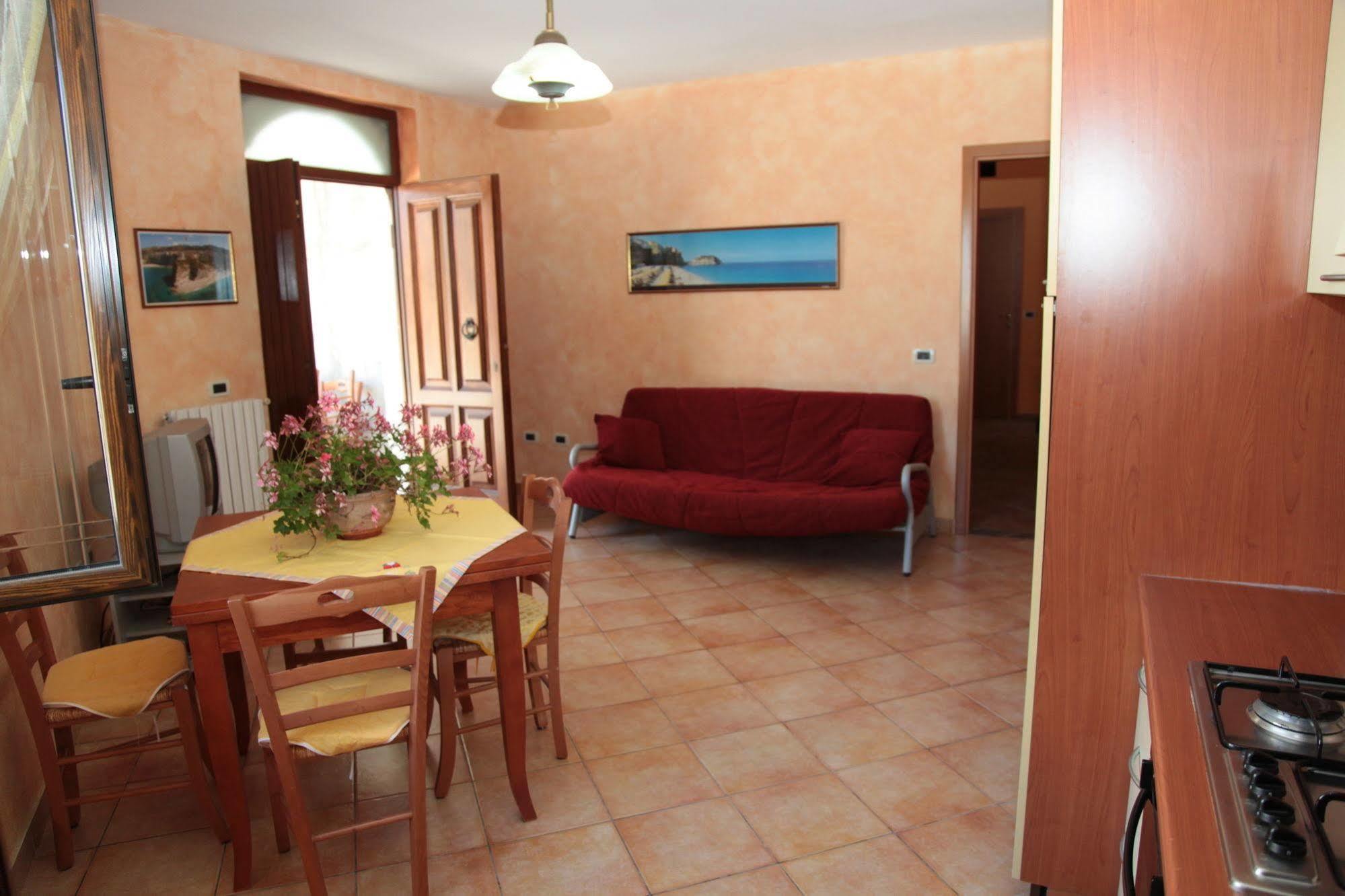 B & B Korello Gasponi 外观 照片