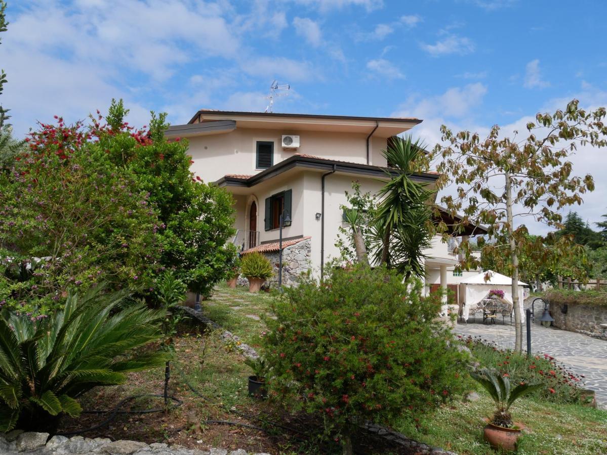 B & B Korello Gasponi 外观 照片